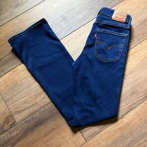 Women's Levi’s Dark Wash Boot Leg Jeans